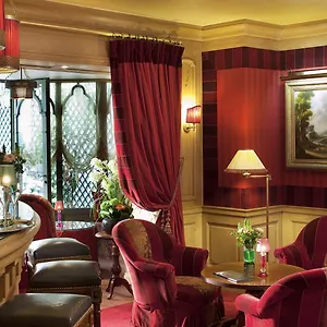 Chambiges Elysées Hotel Paris